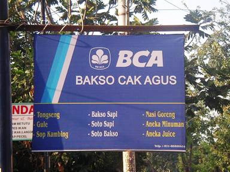 Lucu puooll tulisan spanduk warung di Indonesia