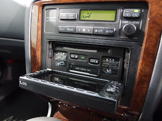 1998 Toyota Crown Royal Extra LTD