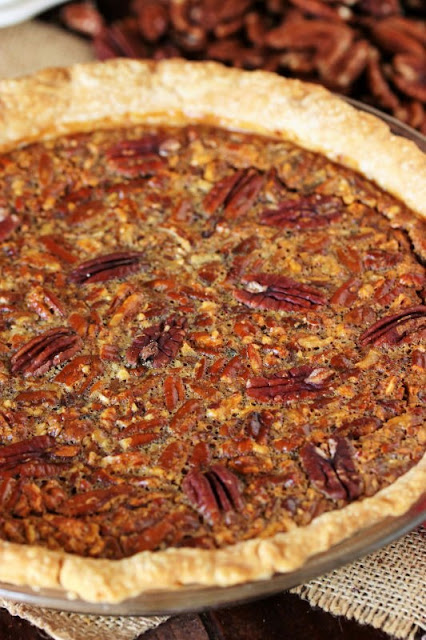  Love pecan pie but sometimes find it too syrupy Pecan Pie Recipe with Vanilla Pudding Mix