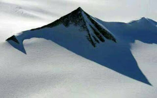 piramides antartida, 3 pieamides antartida, misterio oculto, google earth piramides antartida