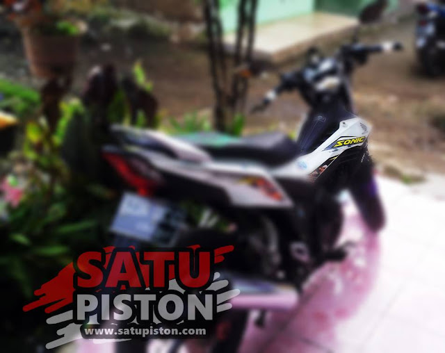 Letak Busi Motor Honda Sonic 150