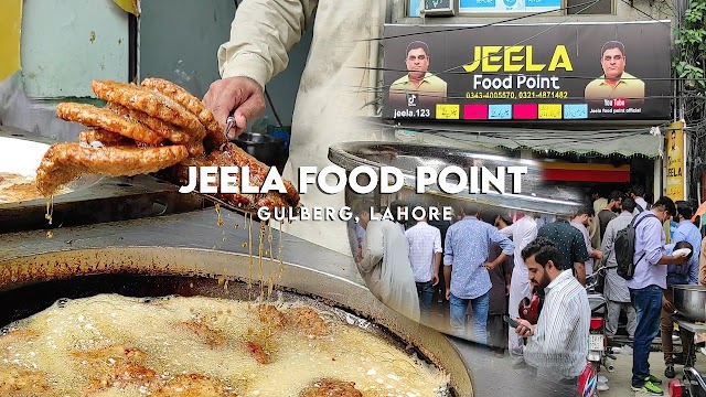  Experience the Best of Lahore’s Cuisine at Jeela Food Point