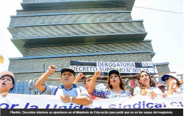 A un día de su posible cese aún no se define futuro de 9.500 maestros interinos