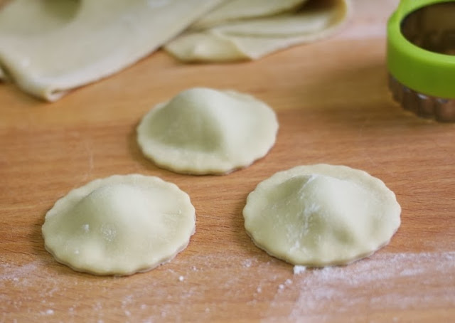 Ravioli de espinacas y ricotta - El dulce mundo de Nerea