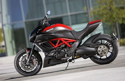 EICMA-2010: Introducing the Ducati Diavel 2011