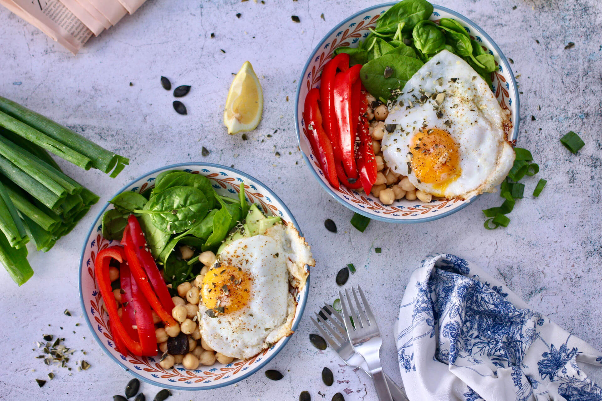 Pikante Frühstücksbowl