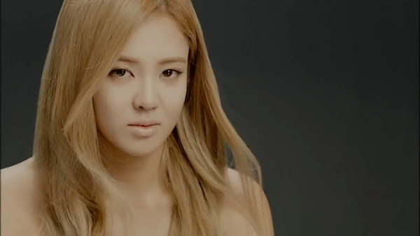 Girls' Generation Hyoyeon Divine