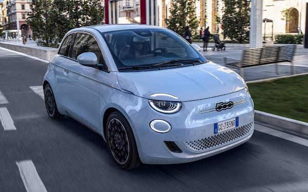 Novo Fiat 500 2021 ganha integração com Alexa da Amazon