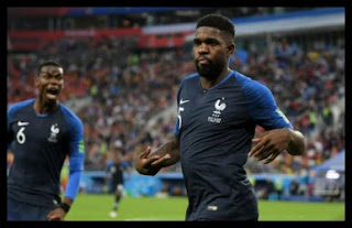 المنتخب الفرنسي واصل مسيرة التألق وتأهل إلى نهائي مونديال روسيا 2018 إثر فوزه على نظيره البلجيكي بهدف نظيف في المواجهة التي أقيمت ضمن الدور نصف النهائي.