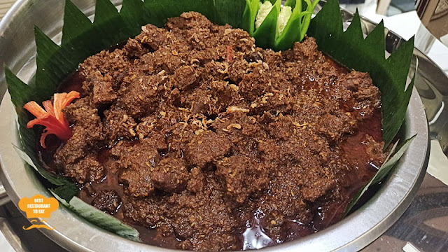 Selera Nusantara  Menu - Daging Rendang Warisan Bonda