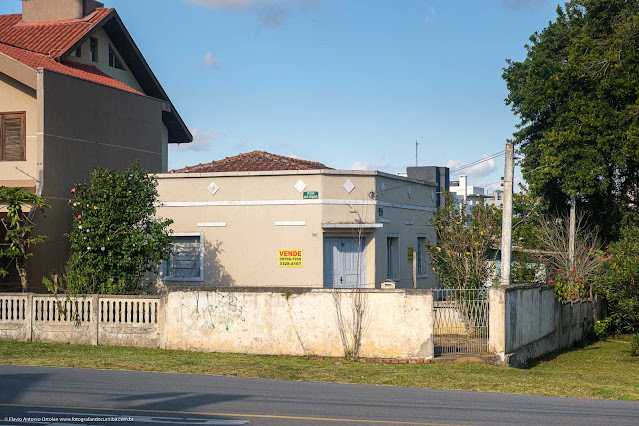 Casa na David Geronasso com Leão Sallum