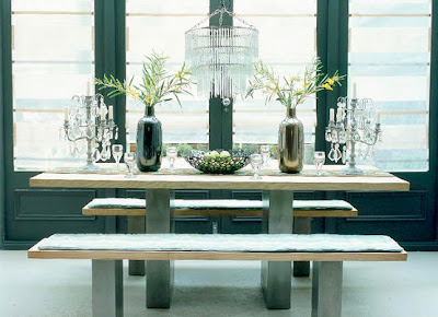 Perfect symmetry dining rooms