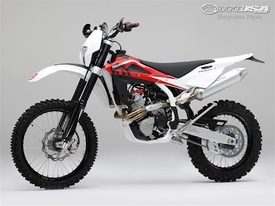 dirt bike wallpaper. 2010 Husqvarna TE310 Dirt Bike