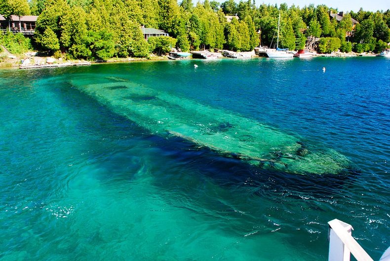 lake-huron-shipwreck-3 lake-huron-shipwreck-3