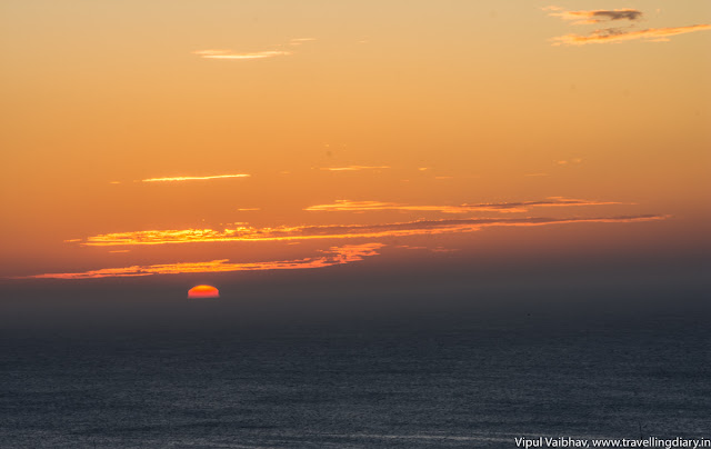 Sunrise rising above the horizon