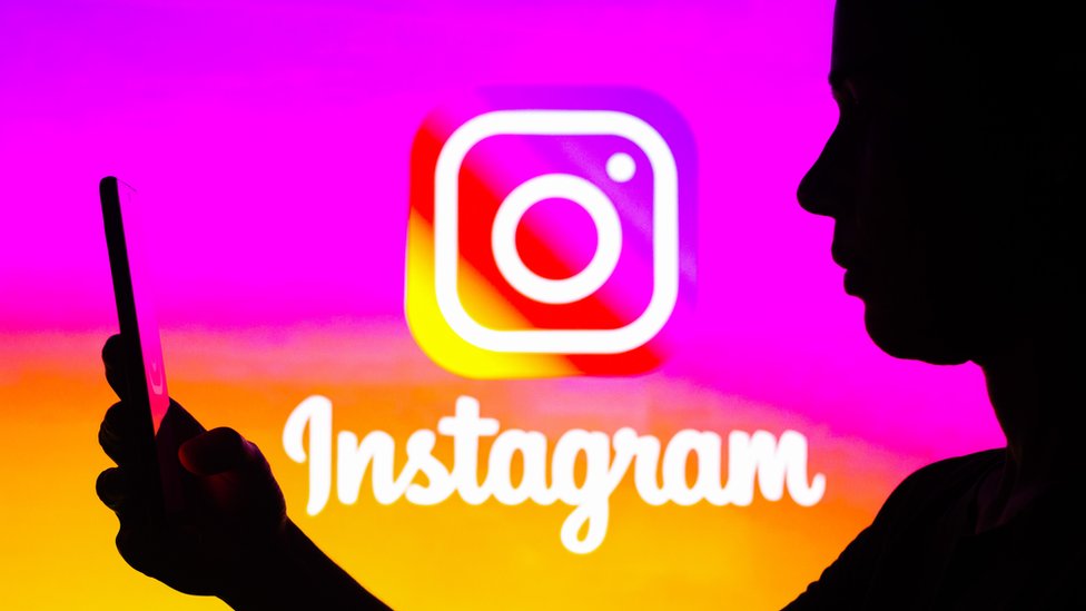 Instagram, account sospesi e follower in calo
