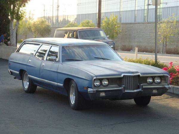 1971 Ford Galaxie 500 Country Station Wagon For Sale