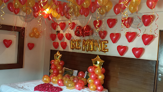 Romantic be mine balloons decoration