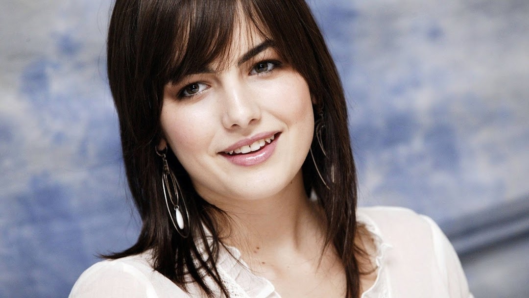 Camilla Belle HD Wallpaper 5