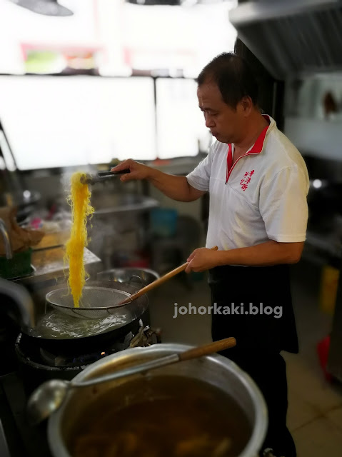 Soya-Sauce-Chicken-Noodle-Ang-Mo-Kio-Hong-Kong-Street-Zhen-Ji