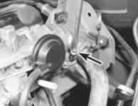 Ford carburettor Pierburg 2V removal and refitting