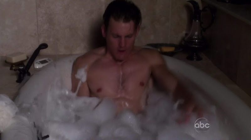 Josh Pence Shirtless on The Gates s1e07