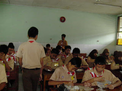 Kegiatan Perkemahan Selamat Datang Kelas X - 2010