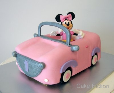 Minnie Mouse Birthday Cake on Cake Fiction  Minnie Mouse Car Birthday Cake