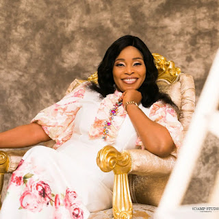 Gospel singer, Tope Alabi marks 51st birthday with gratitude to God and stunning shoot