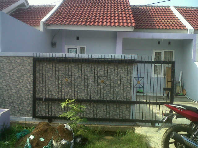 JUAL RUMAH SECOND MURAH 200jutaan KOMPLEK PURI INDAH 