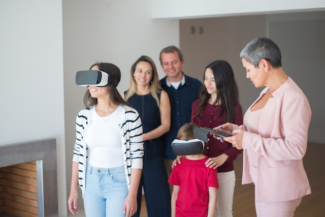 Family having a VR tour of a property