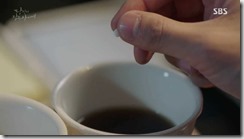 While.You.Were.Sleeping.E28.171109.HDTV.H264.720p-SS.mkv_001385603_thumb
