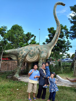 Taman Dinasor Di Muar Wajib Pergi