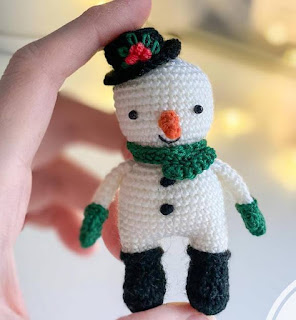 PATRON GRATIS MUNECO DE NIEVE AMIGURUMI 55585