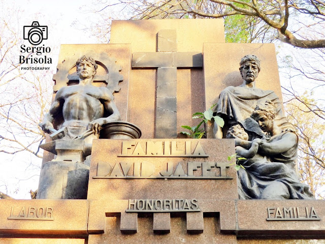 Germano Mariutti - Escultura Labor, Honoritas e Família - Família David Jafet - Cemitério da Consolação