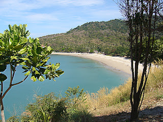  narrow isle with a backbone of forested mountains together with a dozen or hence pretty squeamish beaches Bangkok Thailand Travel Map & Things to do in Bangkok : Ko Lanta