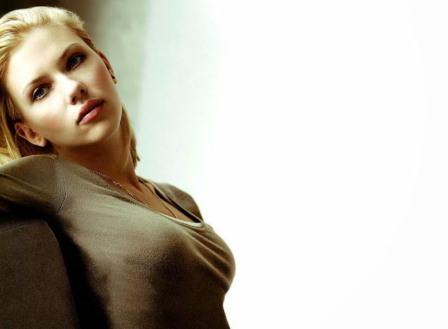 Scarlett Johansson Wallpapers Free Download