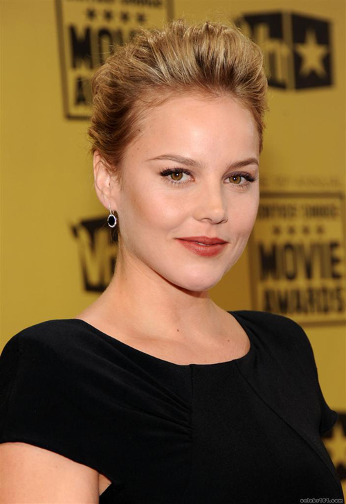 Abbie Cornish Hairstyle 31