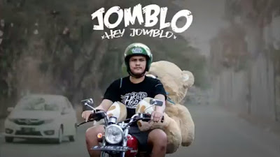 DOWNLOAD LAGU MP3 KULI HOA HOE - JOMBLO