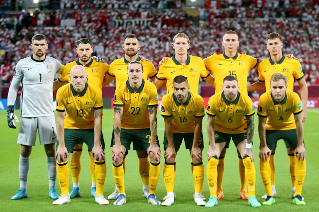 SELECCIÓN DE AUSTRALIA. Temporada 2021-22. Mathew Ryan, Mathew Leckie, Bailey Wright, Kye Rowles, Mitchell Duke, Adjin Hrustic. Aaron Mooy, Jackson Irvine, Aziz Behich, Martin Boyle, Nathaniel Atkinson. SELECCIÓN DE AUSTRALIA 0 SELECCIÓN DE PERÚ 0 En los penaltis, SELECCIÓN DE AUSTRALIA 5 SELECCIÓN DE PERÚ 4 Lunes 13/06/2022, 20:00 horas. Eliminatoria final de repesca Sudámerica-Oceanía para la Copa del Mundo Catar 2022. Al-Rayyan, Catar, estadio Ahmad Bin Ali. GOLES: No hubo