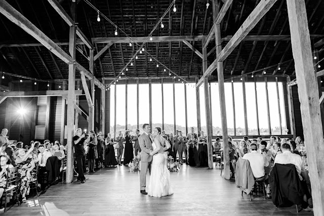 Summer Wedding at Dulany's Overlook photographed by Heather Ryan Photography