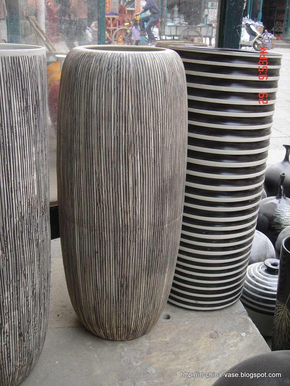In china vase:H085-30966