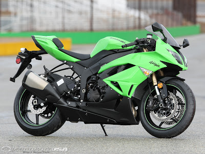  Kawasaki ZX-6R 2009 : Reviews And Specification