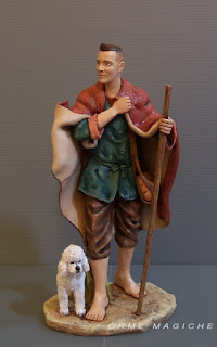 statuetta personalizzata pastore presepe con cane barboncino bianco viso personalizzato orme magiche