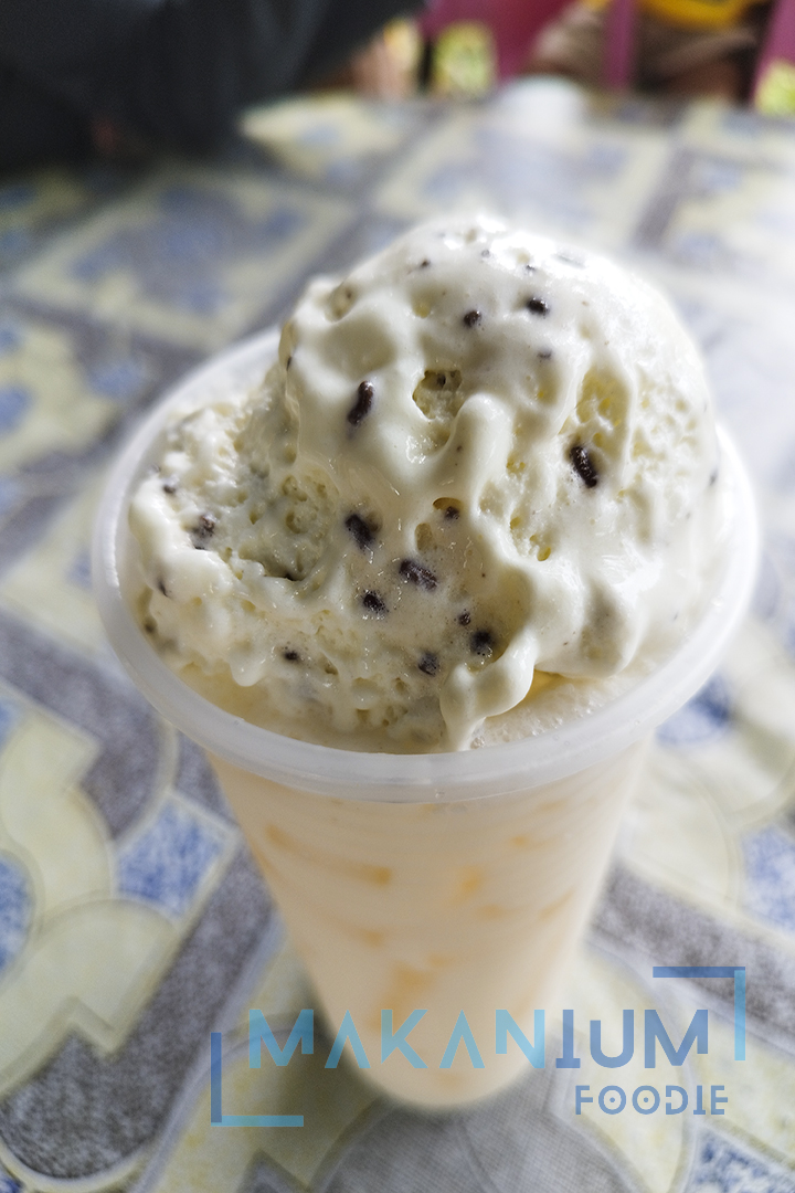 Coconut Shake Vanilla Ice Cream