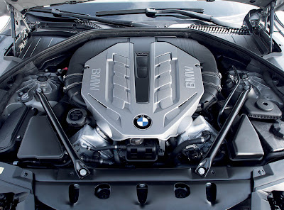 bmw-7-series-engine