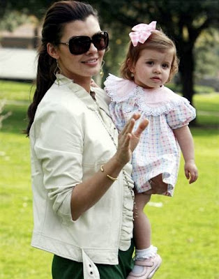 Ali Landry and daughter