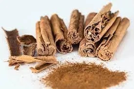 cinnamon skin benefits. Cinnamon sticks and ground cinnamon