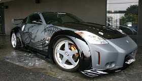 Silver Nissan 350z Modified