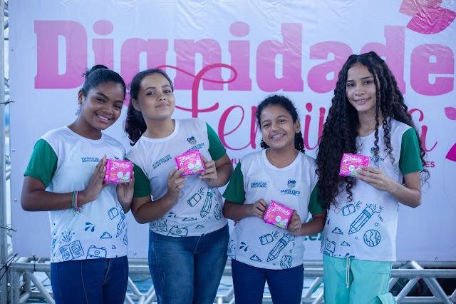 Santa Cruz do Capibaribe agora conta com a distribuição gratuita de absorventes para rede municipal de ensino